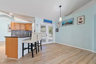 921 NE Zebrina Senda, Jensen Beach, FL 34957 - Photo 15