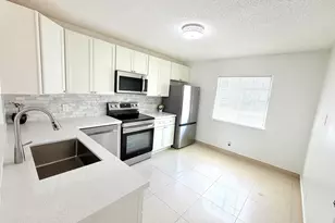 11697 SW 19th St, Miramar, FL 33025 - Photo 29