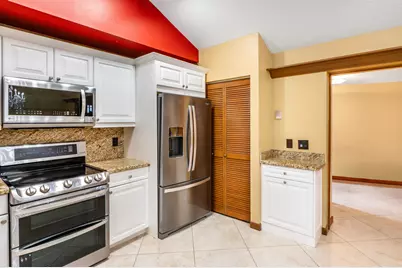 14035 SW 20th Street, Davie, FL 33325 - Photo 7