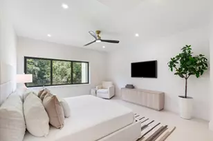 911 Mockingbird Ln, Plantation, FL 33324 - Photo 11