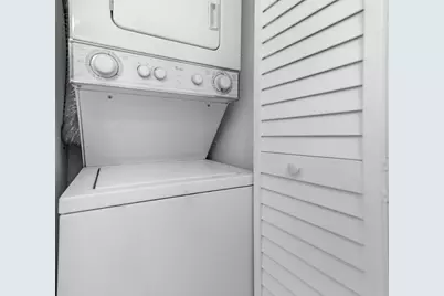 170 Lakeview Drive #203, Weston, FL 33326 - Photo 23