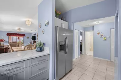 9778 NW 128th Lane, Hialeah Gardens, FL 33018 - Photo 17