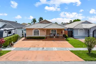 9778 NW 128th Ln, Hialeah Gardens, FL 33018 - Photo 1