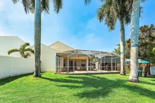 29 Swallow Dr, Boynton Beach, FL 33436 - Photo 23