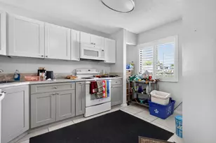 2641 W Gately Dr W, West Palm Beach, FL 33415 - Photo 5
