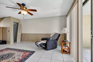 2641 W Gately Dr W, West Palm Beach, FL 33415 - Photo 9