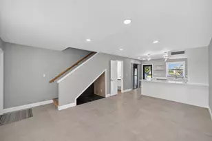 1002 Shorewinds Dr, Fort Pierce, FL 34949 - Photo 19