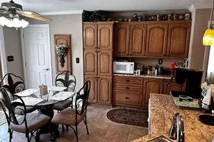 7921 SE Paradise Dr, Stuart, FL 34997 - Photo 7