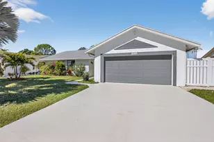 19131 Fairlawn Way, Boca Raton, FL 33434 - Photo 5