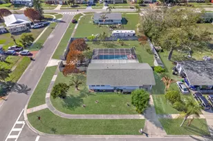 202 SW Dabney Dr, Port Saint Lucie, FL 34983 - Photo 3