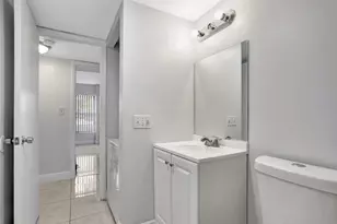 4156 Inverrary Dr, Lauderhill, FL 33319 - Photo 17
