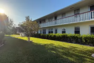 81 Camden Dr, West Palm Beach, FL 33417 - Photo 19