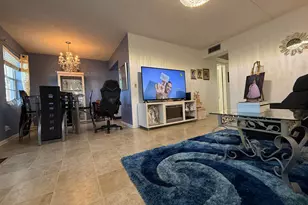 81 Camden Dr, West Palm Beach, FL 33417 - Photo 11