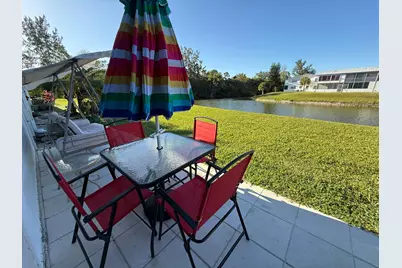 81 Camden Drive #D, West Palm Beach, FL 33417 - Photo 3
