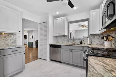 2145 NW 10th Street, Delray Beach, FL 33445 - Photo 23