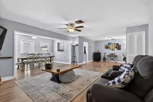 2145 NW 10th St, Delray Beach, FL 33445 - Photo 13