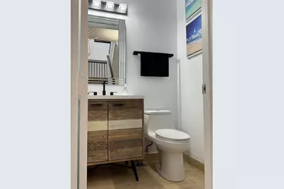 2001 Coral Heights Boulevard, Oakland Park, FL 33308 - Photo 29