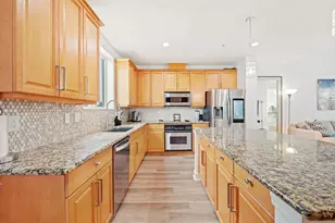 2001 Coral Heights Blvd, Oakland Park, FL 33308 - Photo 11