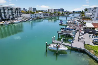 8125 Crespi Boulevard #2, Miami Beach, FL 33141 - Photo 7