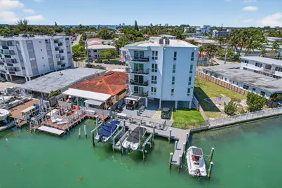 8125 Crespi Boulevard #2, Miami Beach, FL 33141 - Photo 5