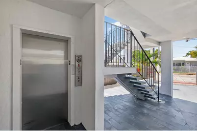 8125 Crespi Boulevard #2, Miami Beach, FL 33141 - Photo 19