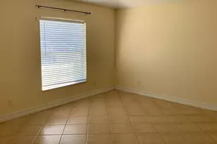 269 SW Ridgecrest Dr, Port Saint Lucie, FL 34953 - Photo 7