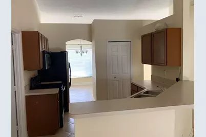 269 SW Ridgecrest Drive, Port Saint Lucie, FL 34953 - Photo 9