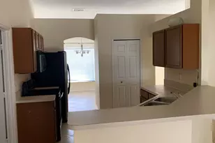 269 SW Ridgecrest Dr, Port Saint Lucie, FL 34953 - Photo 9