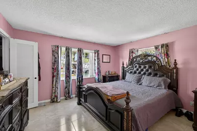 1827 Pinehurst Drive, West Palm Beach, FL 33407 - Photo 13