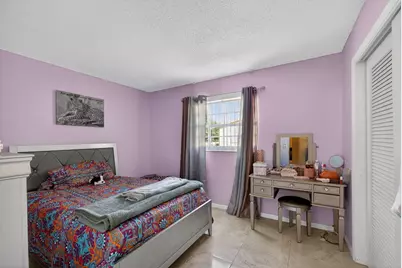 1827 Pinehurst Drive, West Palm Beach, FL 33407 - Photo 17