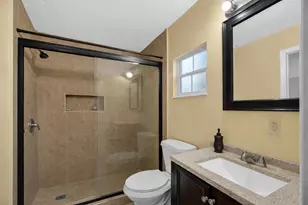 1827 Pinehurst Dr, West Palm Beach, FL 33407 - Photo 21