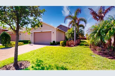 10247 SW Indian Lilac Trail, Port Saint Lucie, FL 34987 - Photo 5