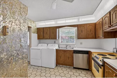 856 A Salem Lane, Lake Worth, FL 33467 - Photo 7