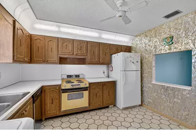 856 A Salem Lane, Lake Worth, FL 33467 - Photo 5