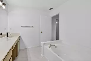 22608 Middletown Dr, Boca Raton, FL 33428 - Photo 17