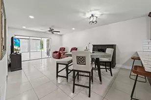 647 Marlboro Oval, Greenacres, FL 33467 - Photo 5