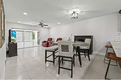 647 Marlboro Oval, Greenacres, FL 33467 - Photo 5