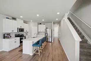 5747 SE Edgewater Cir, Stuart, FL 34997 - Photo 15