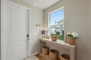 5747 SE Edgewater Cir, Stuart, FL 34997 - Photo 9