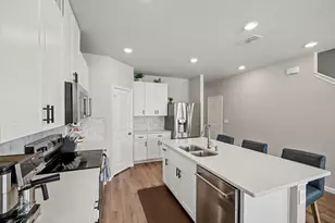 5747 SE Edgewater Cir, Stuart, FL 34997 - Photo 13