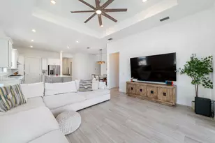 12305 Frontline Ln, Palm Beach Gardens, FL 33412 - Photo 9