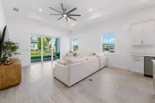 12305 Frontline Ln, Palm Beach Gardens, FL 33412 - Photo 7