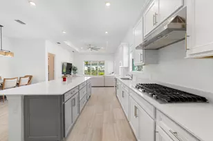 12305 Frontline Ln, Palm Beach Gardens, FL 33412 - Photo 5