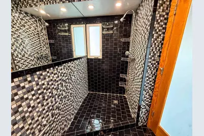 2200 NE 26th Street #A, Wilton Manors, FL 33305 - Photo 35