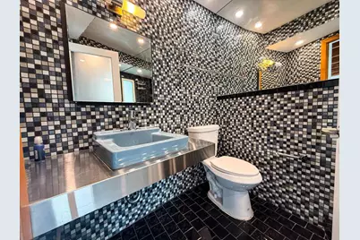 2200 NE 26th Street #A, Wilton Manors, FL 33305 - Photo 31