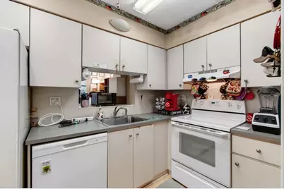 7108 NW 75th Street, Tamarac, FL 33321 - Photo 31