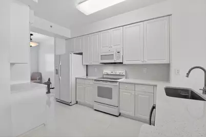 22703 Camino Del Mar #63, Boca Raton, FL 33433 - Photo 9