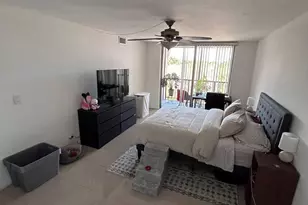 2001 Atlantic Shores Blvd, Hallandale Beach, FL 33009 - Photo 11