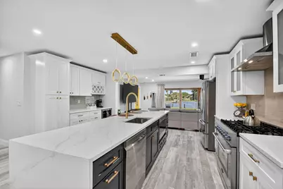 8416 Pine Tree Lane, West Palm Beach, FL 33406 - Photo 11
