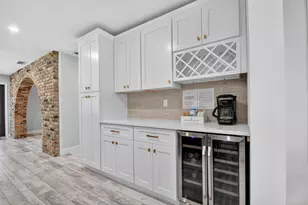 8416 Pine Tree Ln, West Palm Beach, FL 33406 - Photo 17